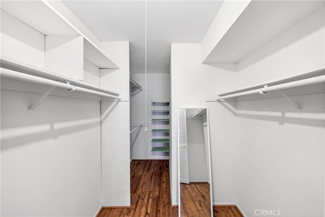 15020 Victory Boulevard 104, Van Nuys, CA 91411