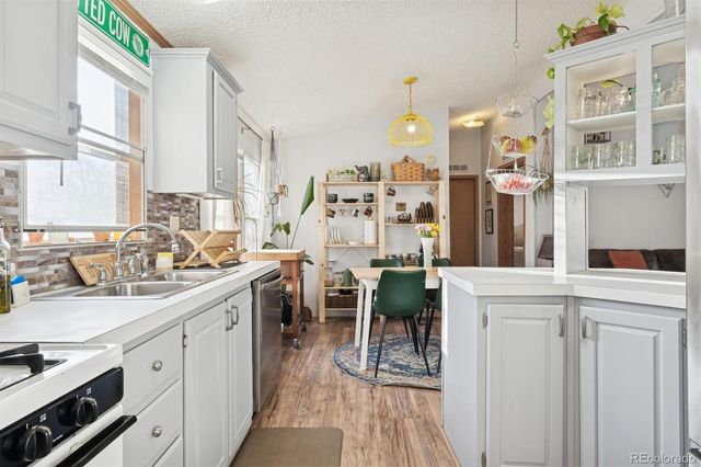 300 Skylark Circle, Lafayette, CO 80026