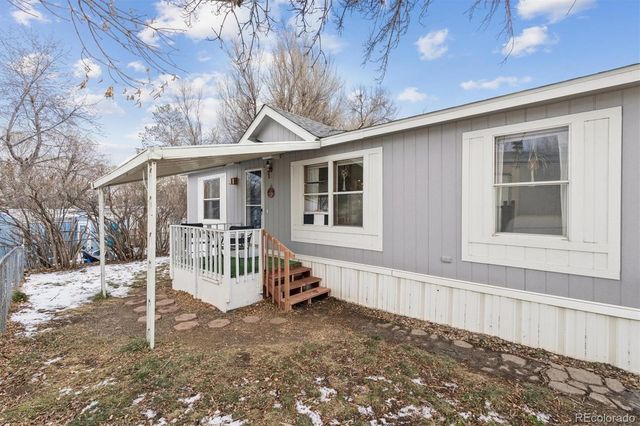 300 Skylark Circle, Lafayette, CO 80026