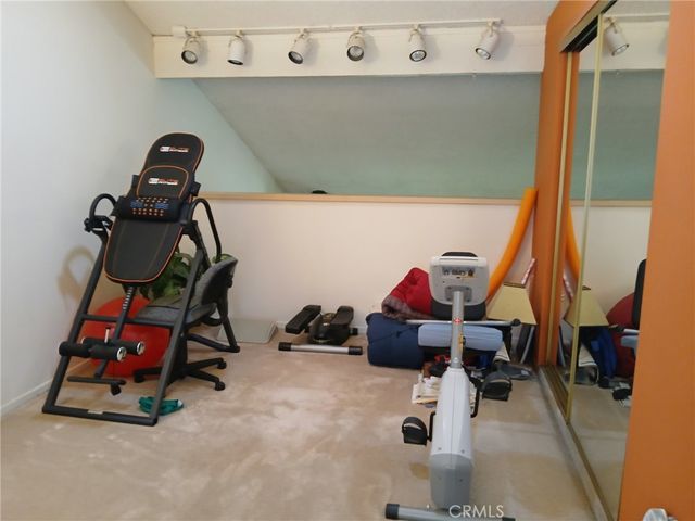 7890 17 P E Spring Street 17P, Long Beach, CA 90815