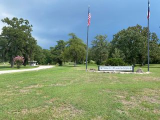 NA Charleston Street, Trinity, TX 75862