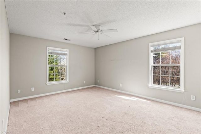 722 Scholastic Court, Winston-salem, NC 27106