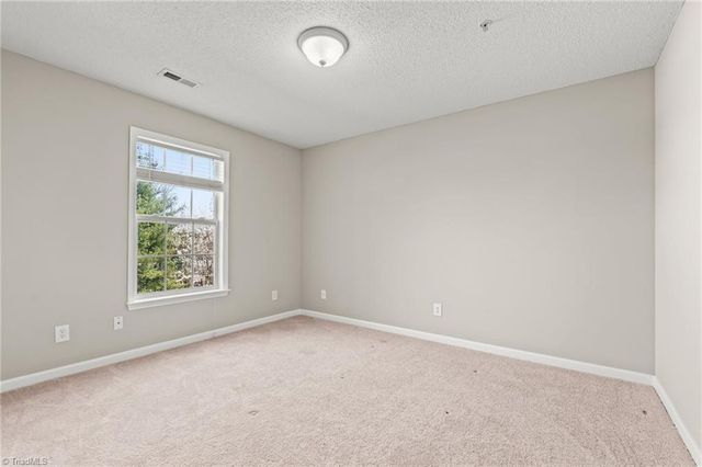 722 Scholastic Court, Winston-salem, NC 27106