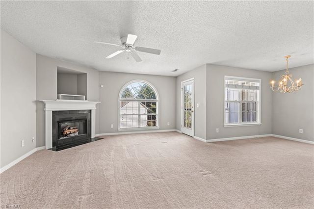 722 Scholastic Court, Winston-salem, NC 27106