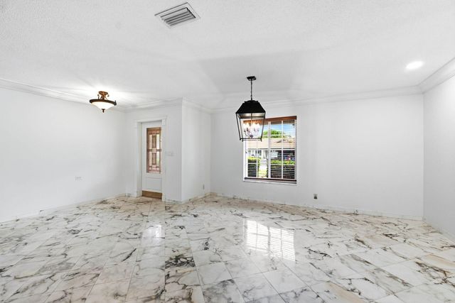 7221 SW 7th Street, Plantation, FL 33317
