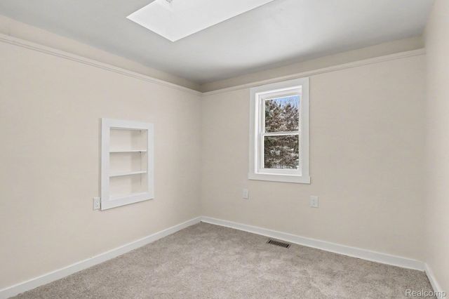 15439 Edgeworth Street, Monroe Charter Township, MI 48161