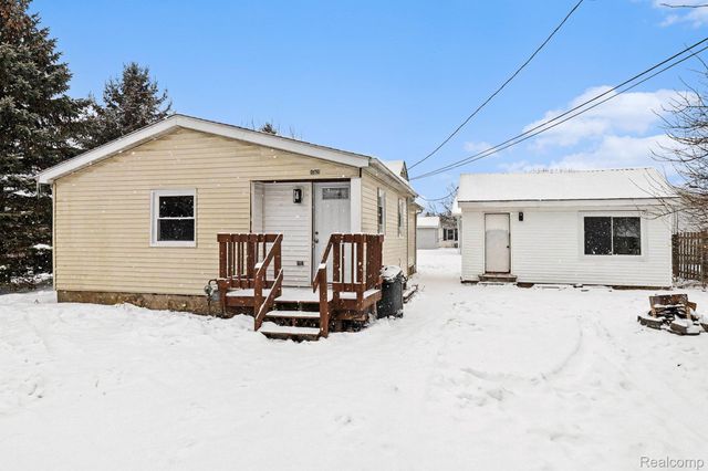 15439 Edgeworth Street, Monroe Charter Township, MI 48161