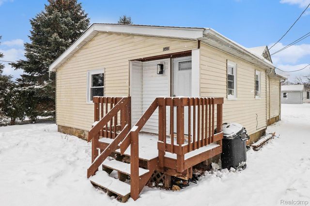 15439 Edgeworth Street, Monroe Charter Township, MI 48161