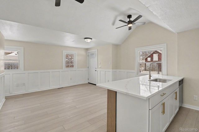 15439 Edgeworth Street, Monroe Charter Township, MI 48161