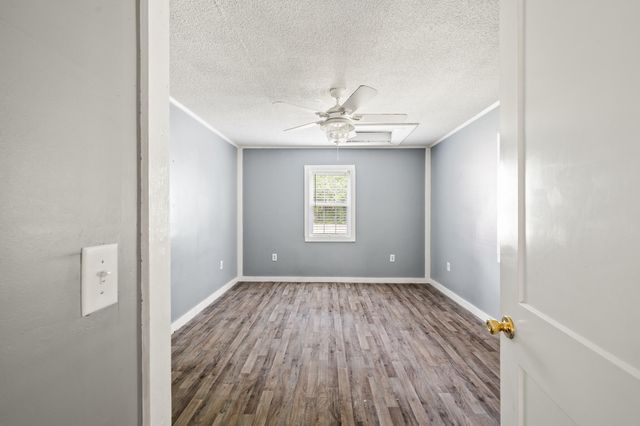 225 Baxter Lane, Walterboro, SC 29488