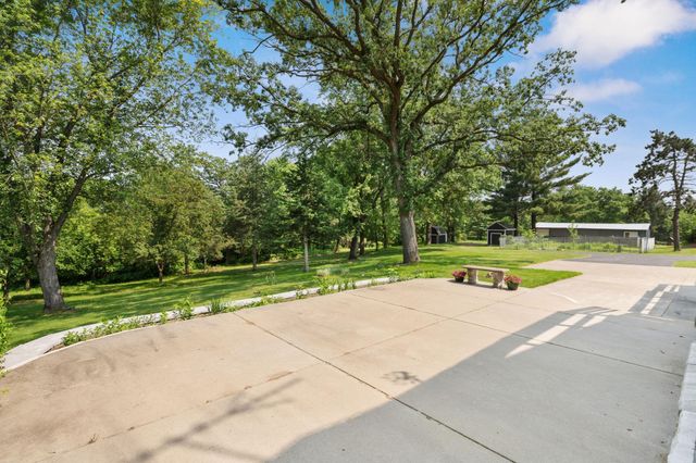 17855 Round Lake Boulevard NW, Andover, MN 55304