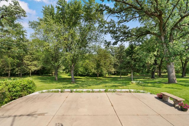 17855 Round Lake Boulevard NW, Andover, MN 55304