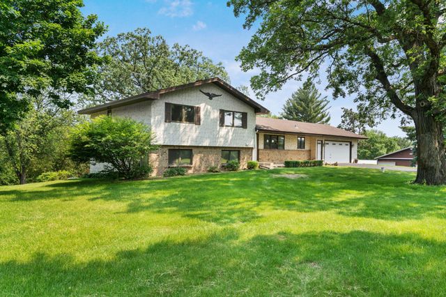 17855 Round Lake Boulevard NW, Andover, MN 55304