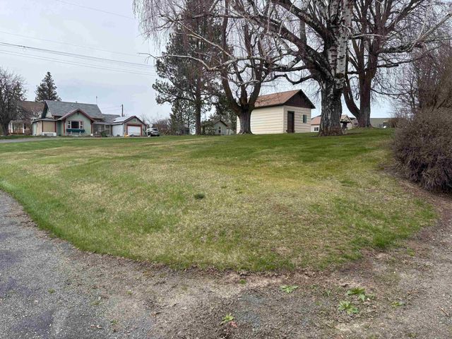 315 N Division St, Palouse, WA 99161