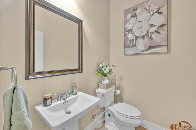 10319 Oak Forest, New Braunfels, TX 78132