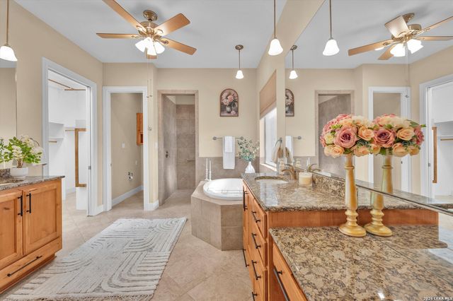 10319 Oak Forest, New Braunfels, TX 78132