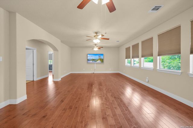 10319 Oak Forest, New Braunfels, TX 78132
