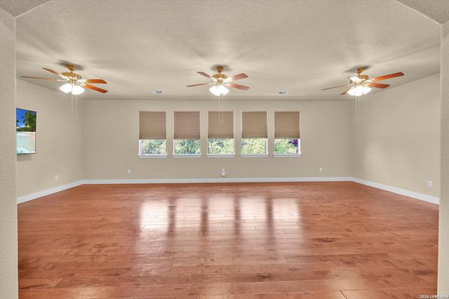 10319 Oak Forest, New Braunfels, TX 78132