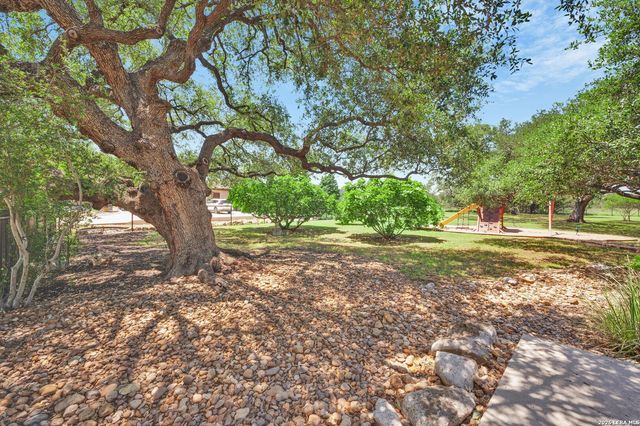 10319 Oak Forest, New Braunfels, TX 78132