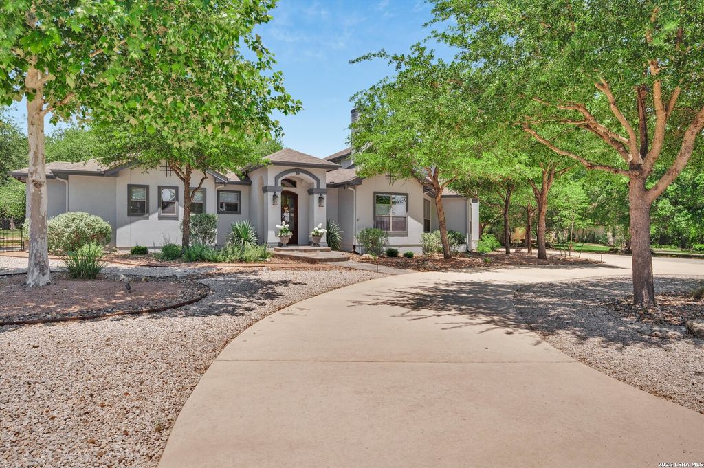 10319 Oak Forest, New Braunfels, TX 78132
