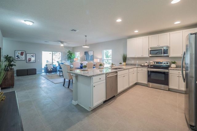 246 CHESHIRE COURT, Kissimmee, FL 34758