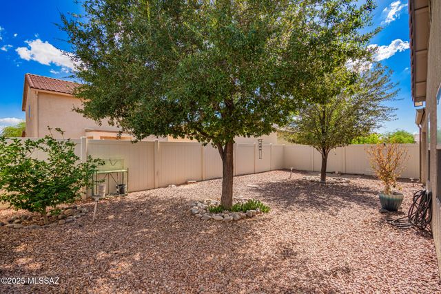 20927 E Frontier Road, Red Rock, AZ 85145