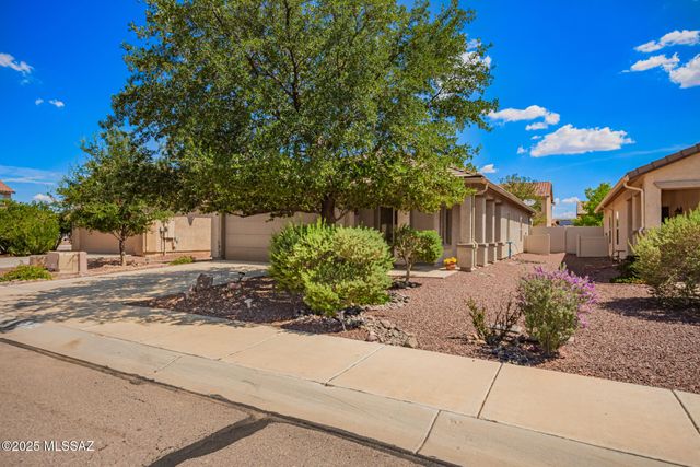 20927 E Frontier Road, Red Rock, AZ 85145