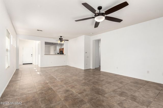 20927 E Frontier Road, Red Rock, AZ 85145