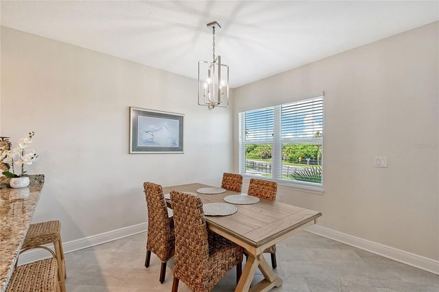 7930 34TH AVENUE W 102, Bradenton, FL 34209