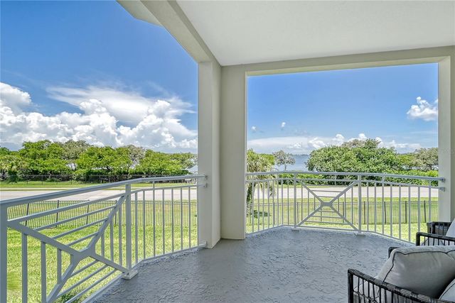 7930 34TH AVENUE W 102, Bradenton, FL 34209