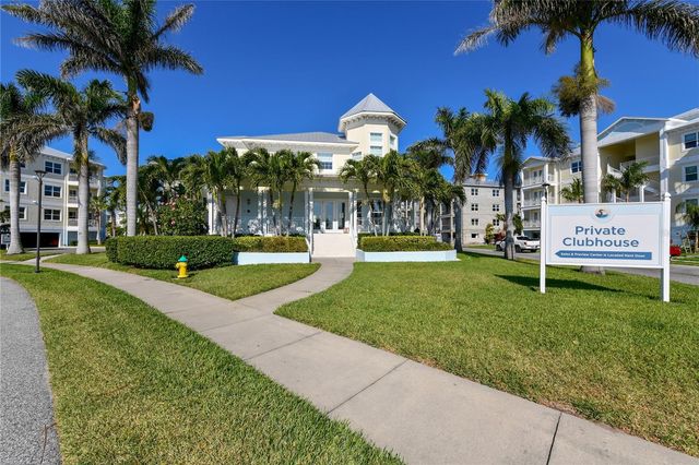7930 34TH AVENUE W 102, Bradenton, FL 34209