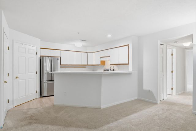 1335 Millbrook Trail, Ann Arbor, MI 48108