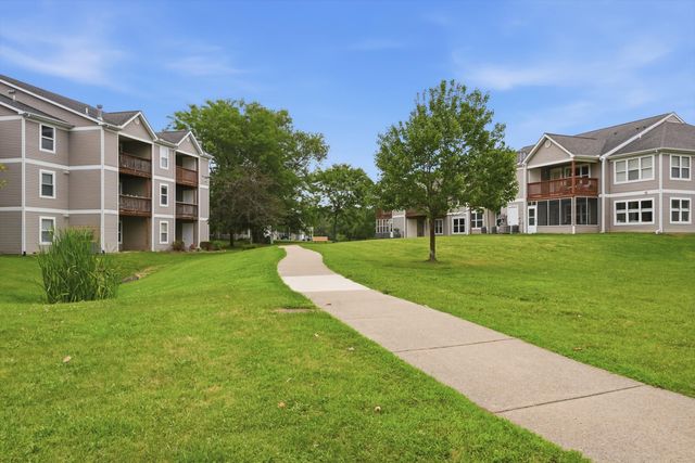 1335 Millbrook Trail, Ann Arbor, MI 48108