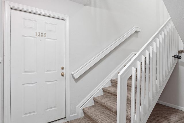 1335 Millbrook Trail, Ann Arbor, MI 48108