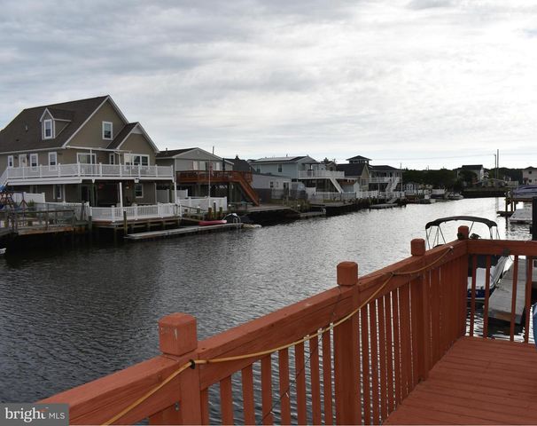 20 W DORY DR, Little Egg Harbor Twp, NJ 08087