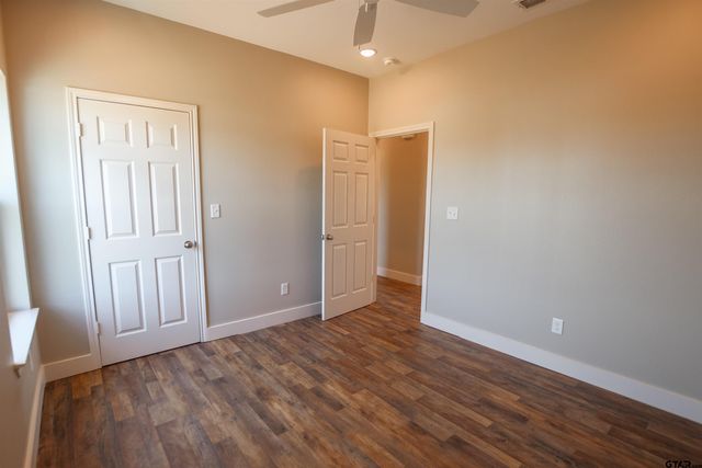 219 Nolan Farms Blvd, Winona, TX 75792