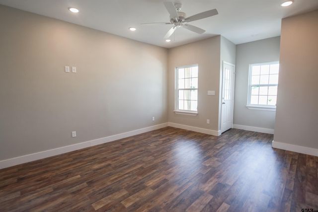 219 Nolan Farms Blvd, Winona, TX 75792