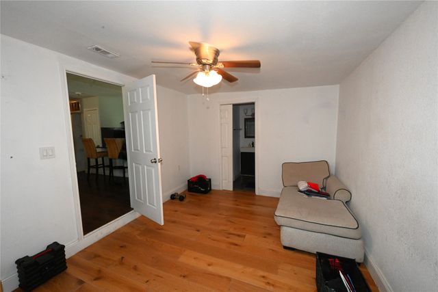 905 Bluebonnet Lane, Mesquite, TX 75149