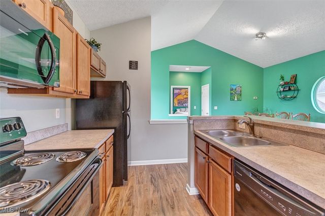 3706 Minster Court, Cleveland, OH 44105