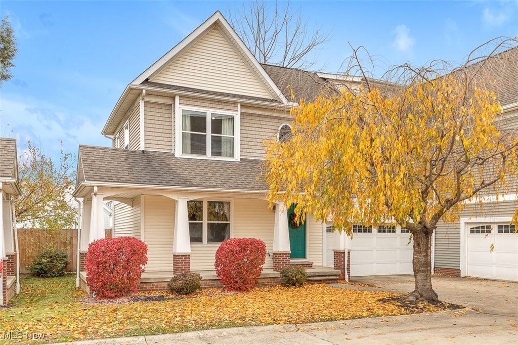 3706 Minster Court, Cleveland, OH 44105