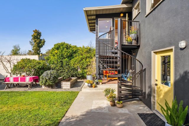 1546 Beverly Pl, Berkeley, CA 94706