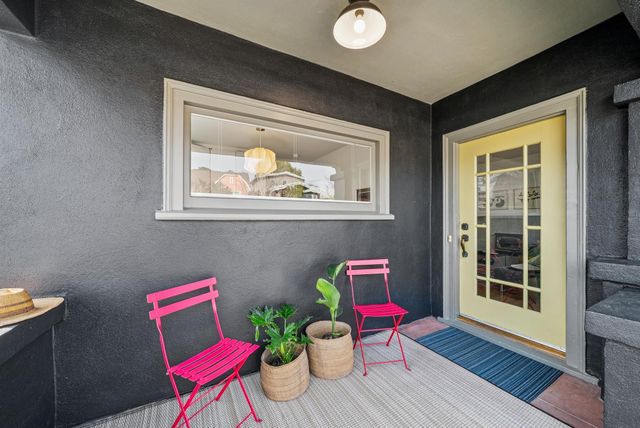 1546 Beverly Pl, Berkeley, CA 94706