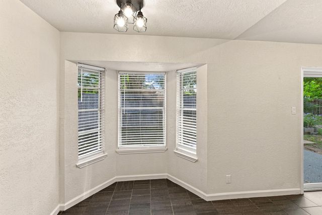 516 Saint Charles Street, League City, TX 77573