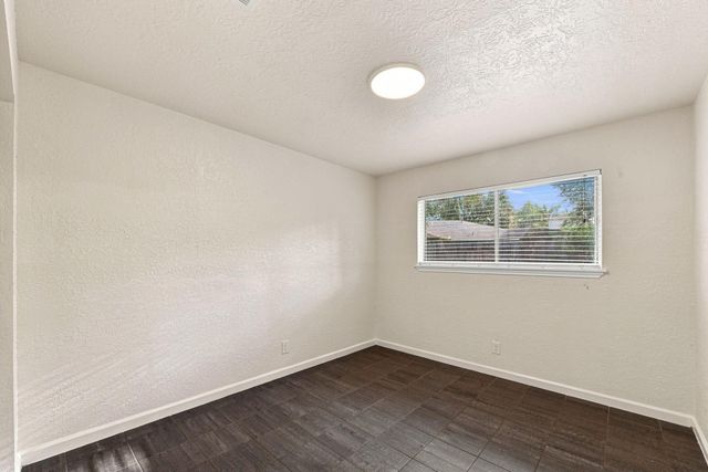 516 Saint Charles Street, League City, TX 77573