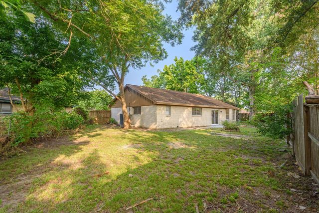 516 Saint Charles Street, League City, TX 77573