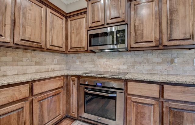 6859 Grace Village Drive, Alexander, AR 72002