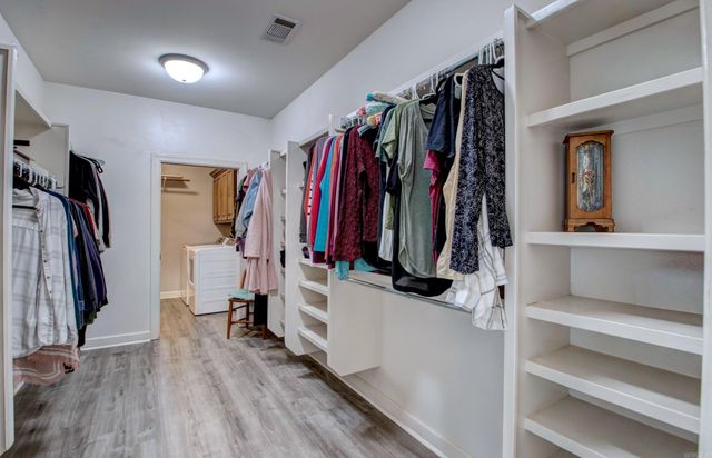 6859 Grace Village Drive, Alexander, AR 72002