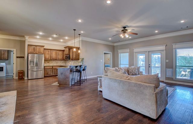 6859 Grace Village Drive, Alexander, AR 72002