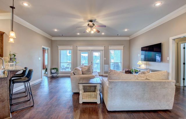 6859 Grace Village Drive, Alexander, AR 72002