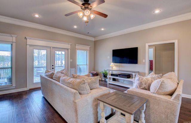 6859 Grace Village Drive, Alexander, AR 72002